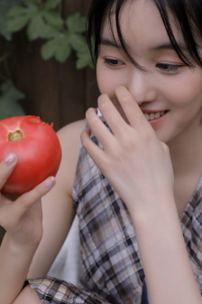 年轻的小姑子微电影
